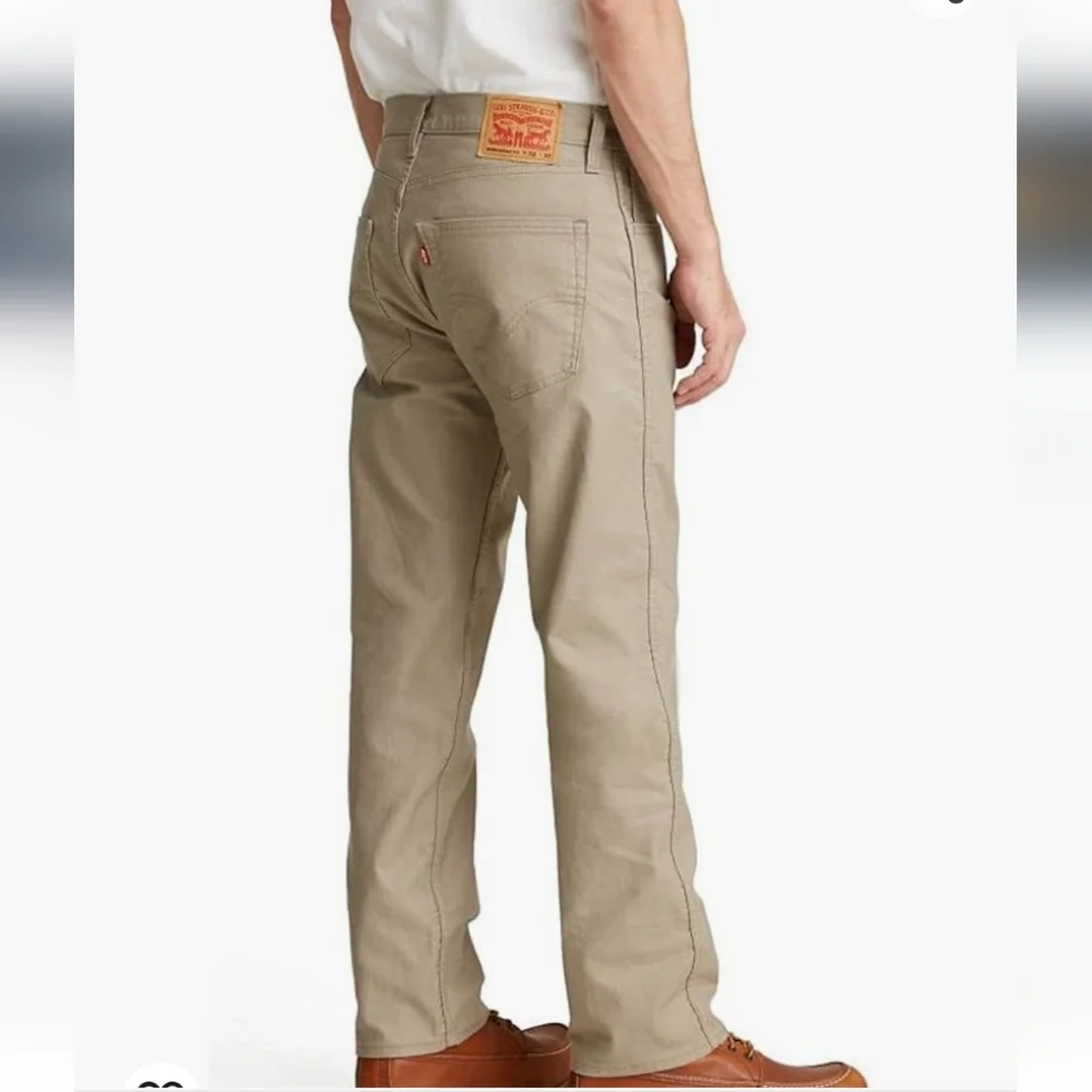 NWOT!!! Levi's Workwear Fit Khaki Jeans. Size‎ 31/34
